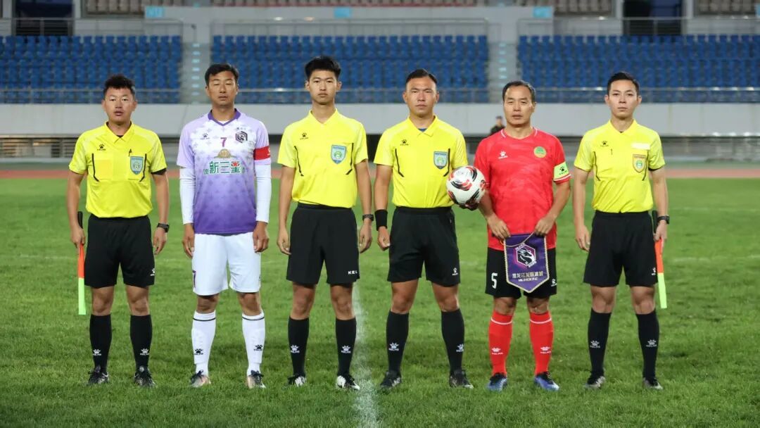 江苏城市足球联赛官网-最新赛程+积分榜-民间足球盛宴法罗群岛奇迹之路：在世预赛欧洲区小组赛排名第三半业余球队创造历史