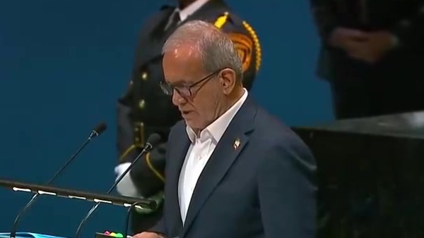 伊朗总统：美以试图借制裁压力颠覆伊政权