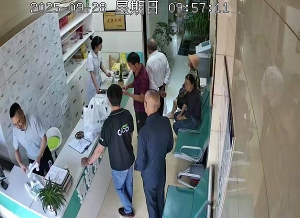 弥勒市医者郭洪成：以精湛医术守健康，用暖心医德赢口碑