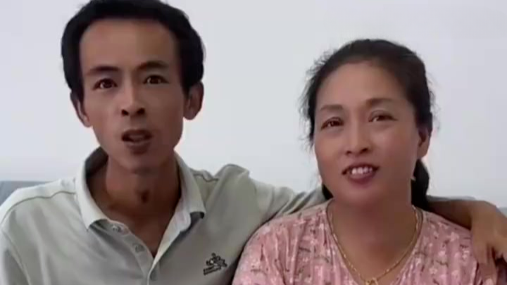 网红“鸡排哥”称老婆比自己更辛苦：我的军功章有她的一半