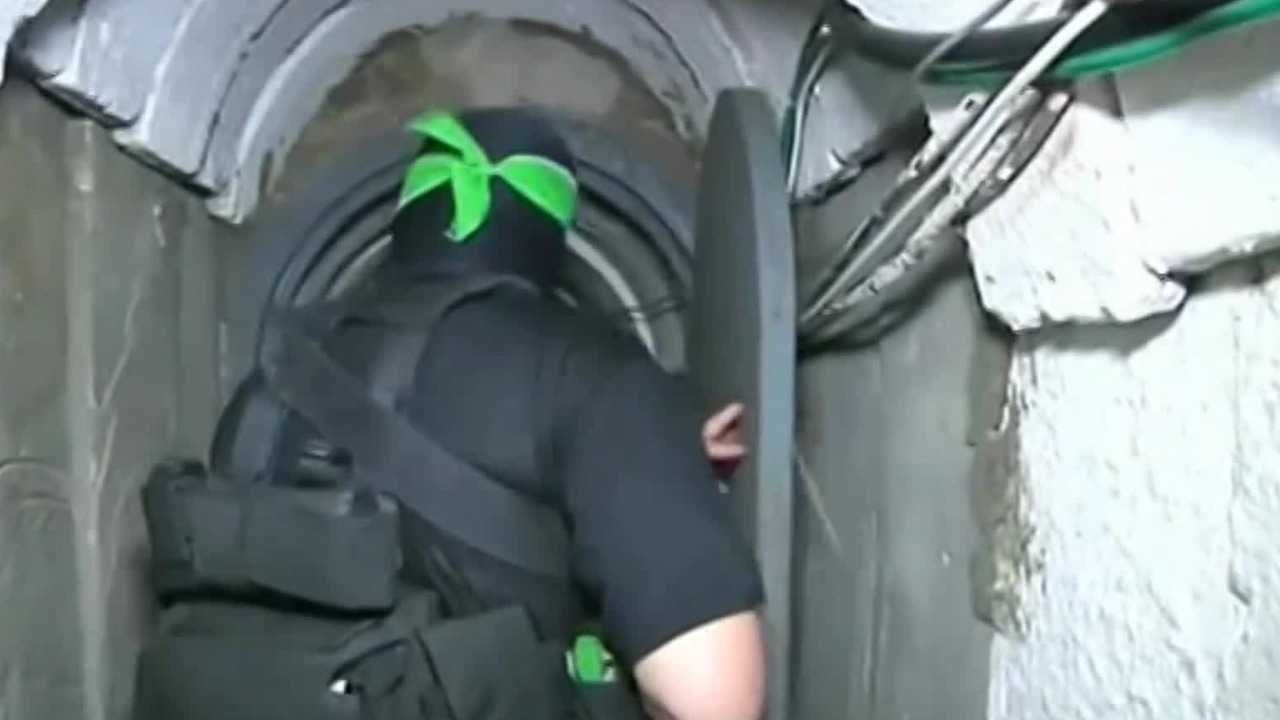 能送炸鸡，能搞袭击，地道彰显加沙人在地缘冲突下的生存智慧