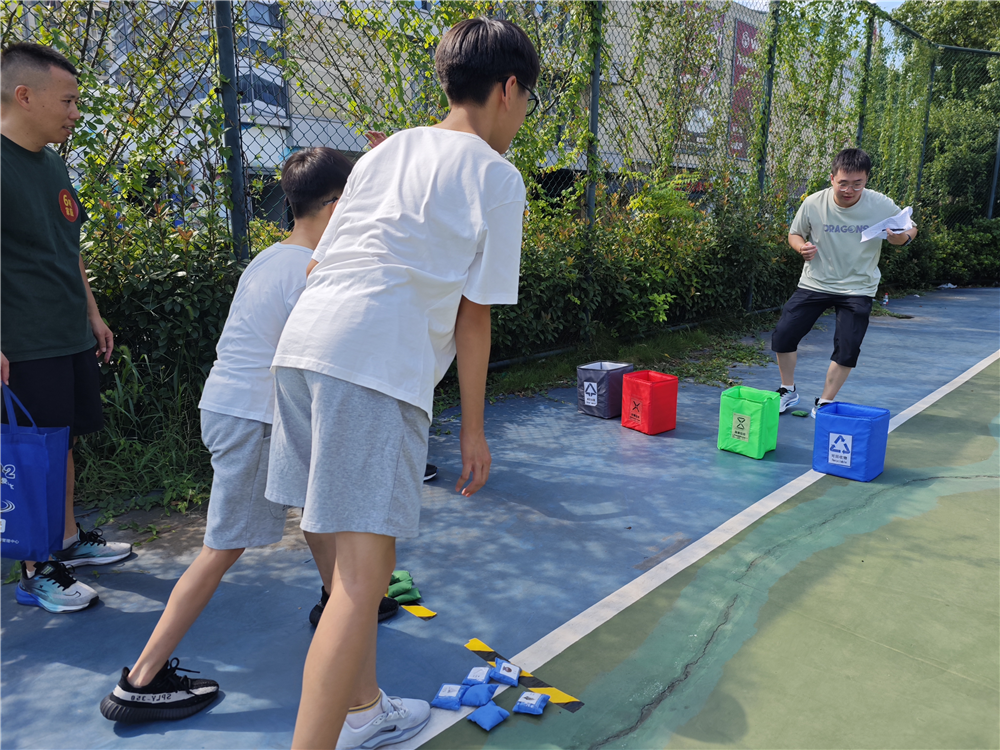 垃圾分类，你我同行！这个社区用趣味活动点亮国庆环保周