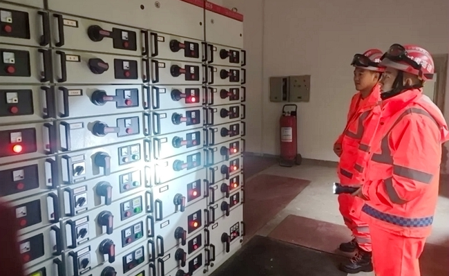 多方力量集结 直击甘肃陇西抗震救灾最新进展