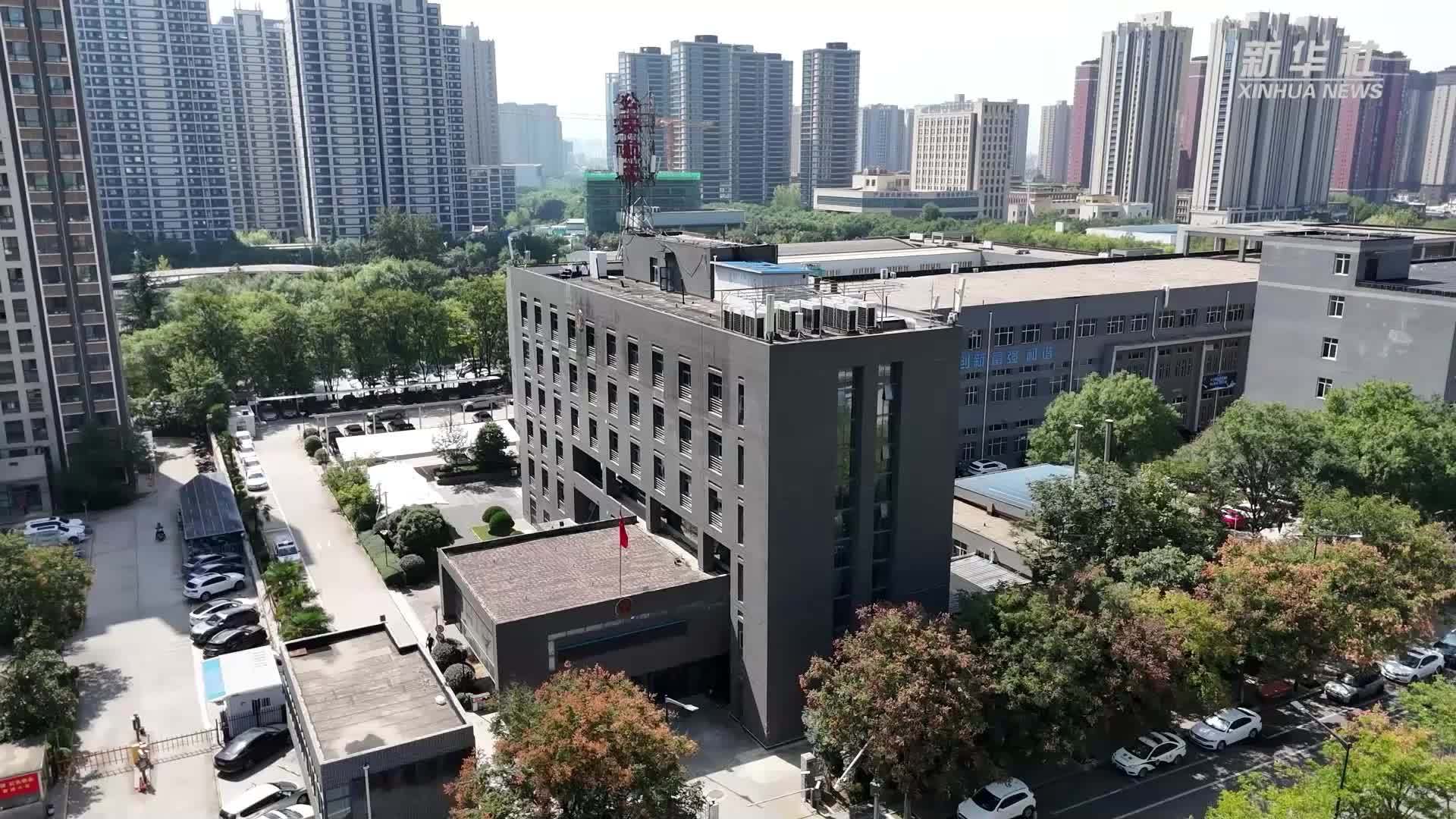 陕西西安：多警种协力保平安