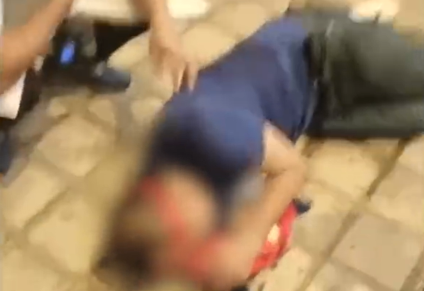 “赣超”赛后有人扔瓶子砸伤球迷 新余足协：警方称肇事者已抓获