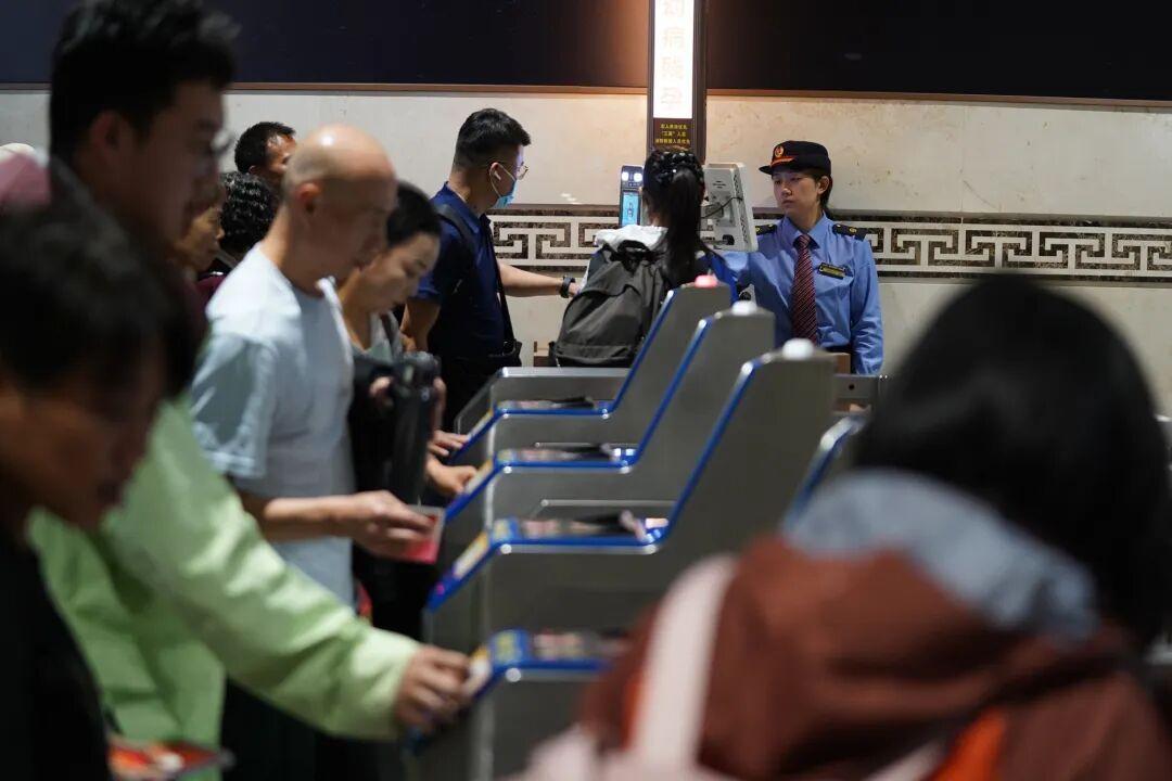 日均加开列车146列！西安铁路局2025年国庆中秋假期运输启动