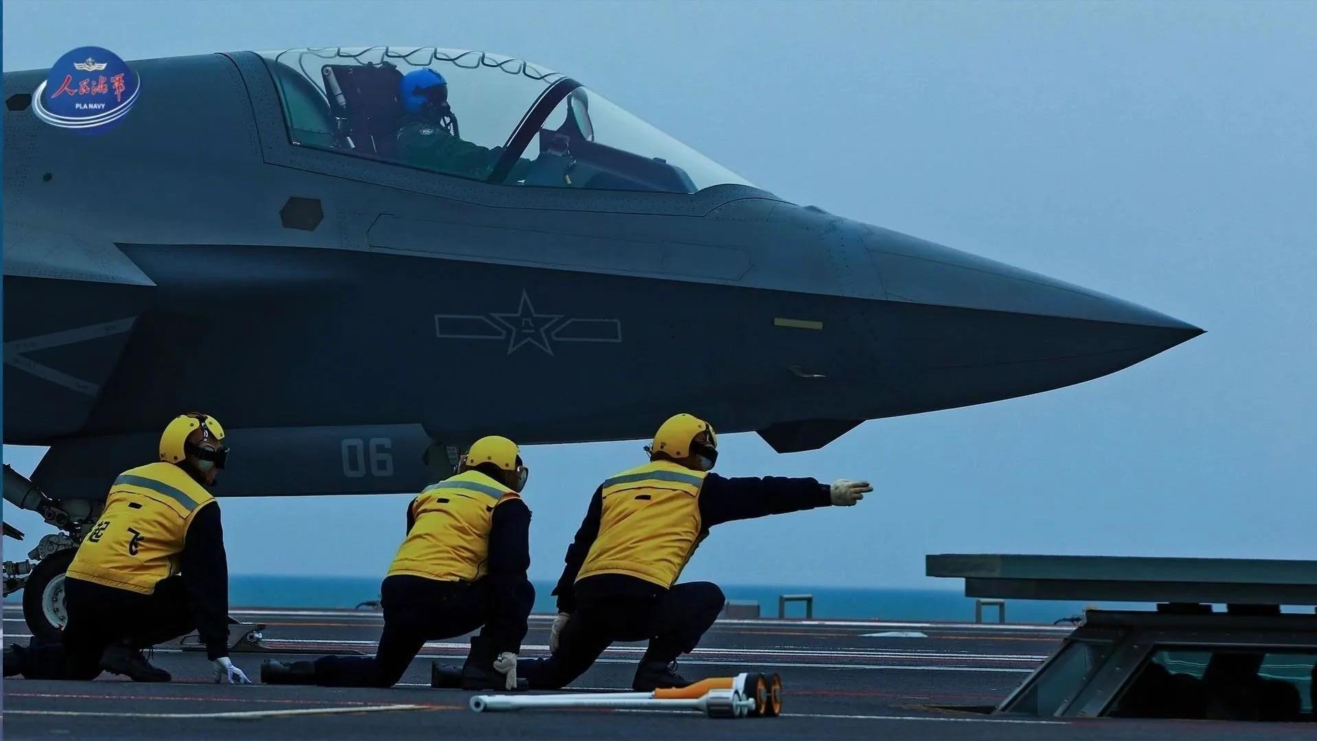 首次亮相閱兵半個月后,空警-600福建艦彈射畫面公布