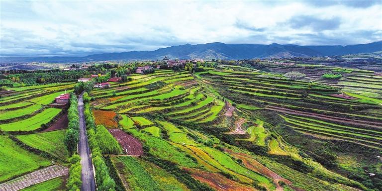 雨后康乐县风景优美　新甘肃&middot;甘肃日报记者　马伊星