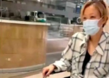 郑秀文自曝坐轮椅！出轨婚变6年后，郑秀文把自己折磨得骨瘦如柴封面图