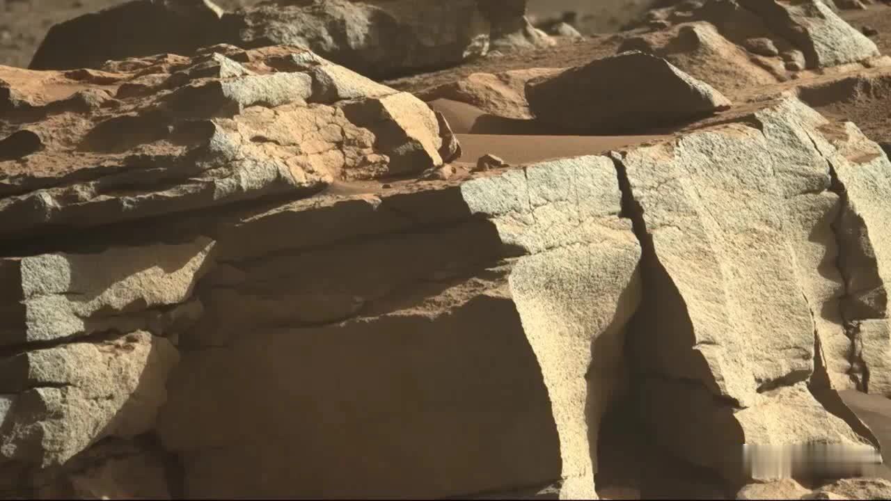 2张美丽的火星表面图，看这个奇妙的星球