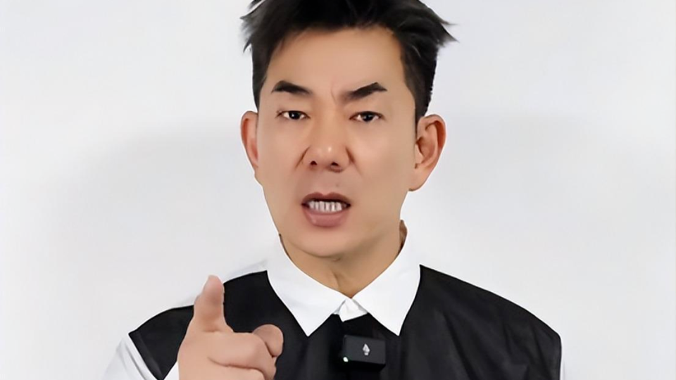 导演强行让演员加戏1分钟，任贤齐愤怒硬刚，王晶戳穿真面目封面图