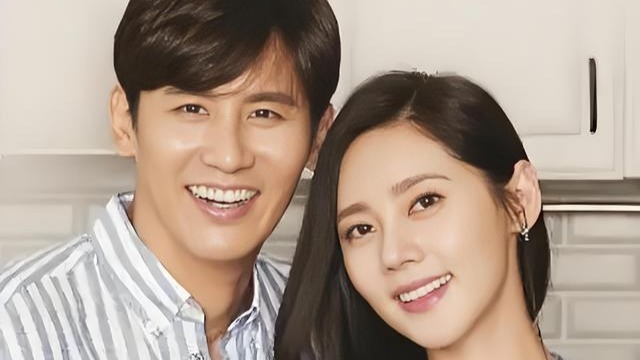 44岁于晓光万万没想到，韩新总统上台让46岁妻子翻红！封面图