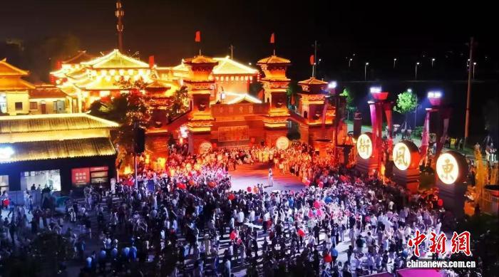 “十一”假期湖北A级景区迎客逾2036万人次(图1)