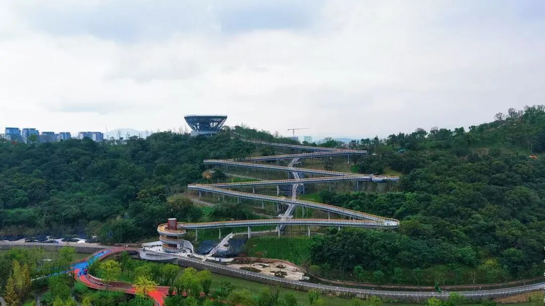 鳳凰山公園全景