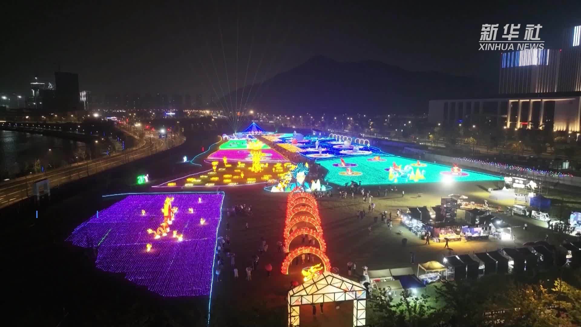 青山湖畔的中秋花灯游园会