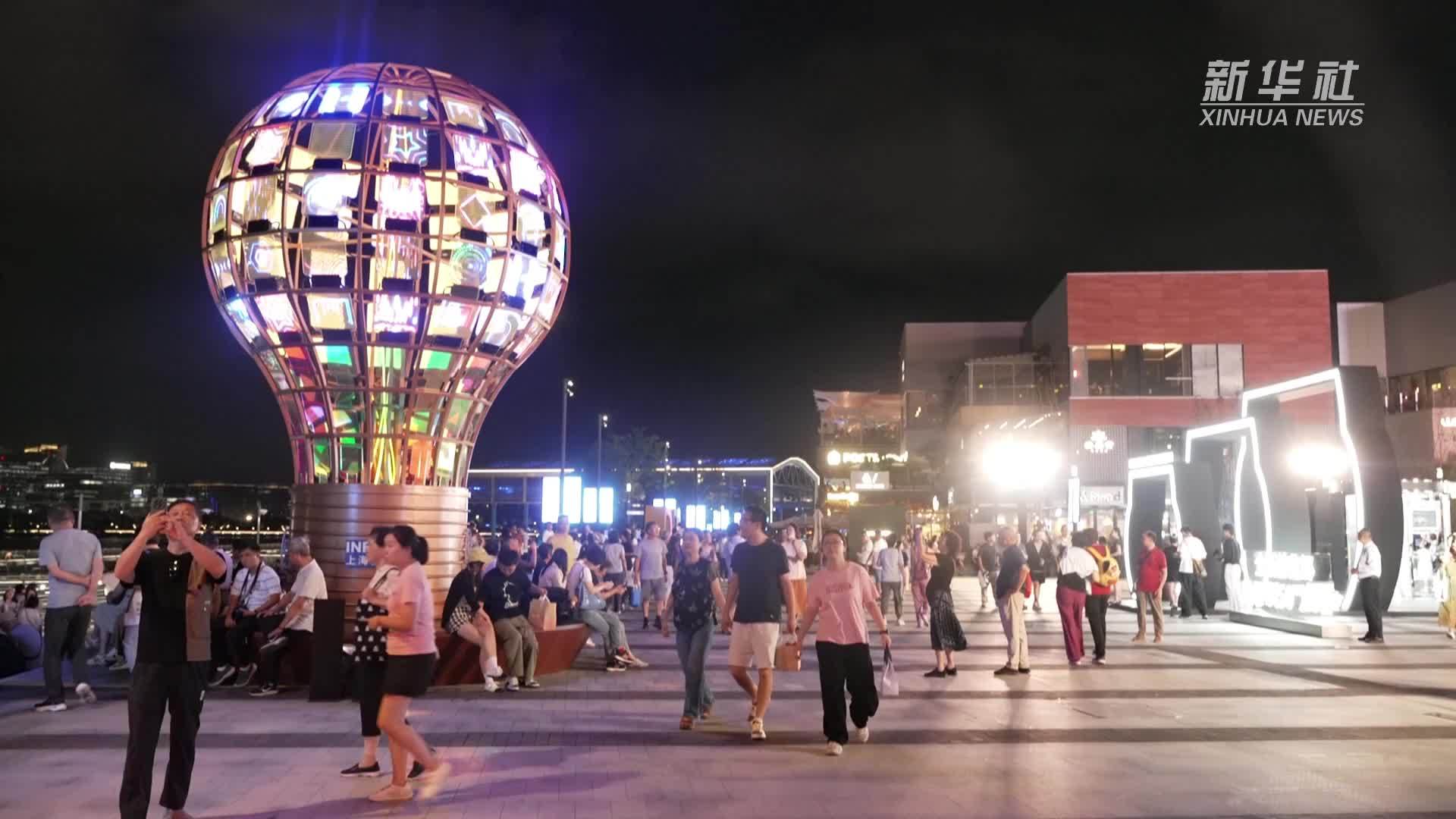 上海：4000架无人机点亮徐汇滨江