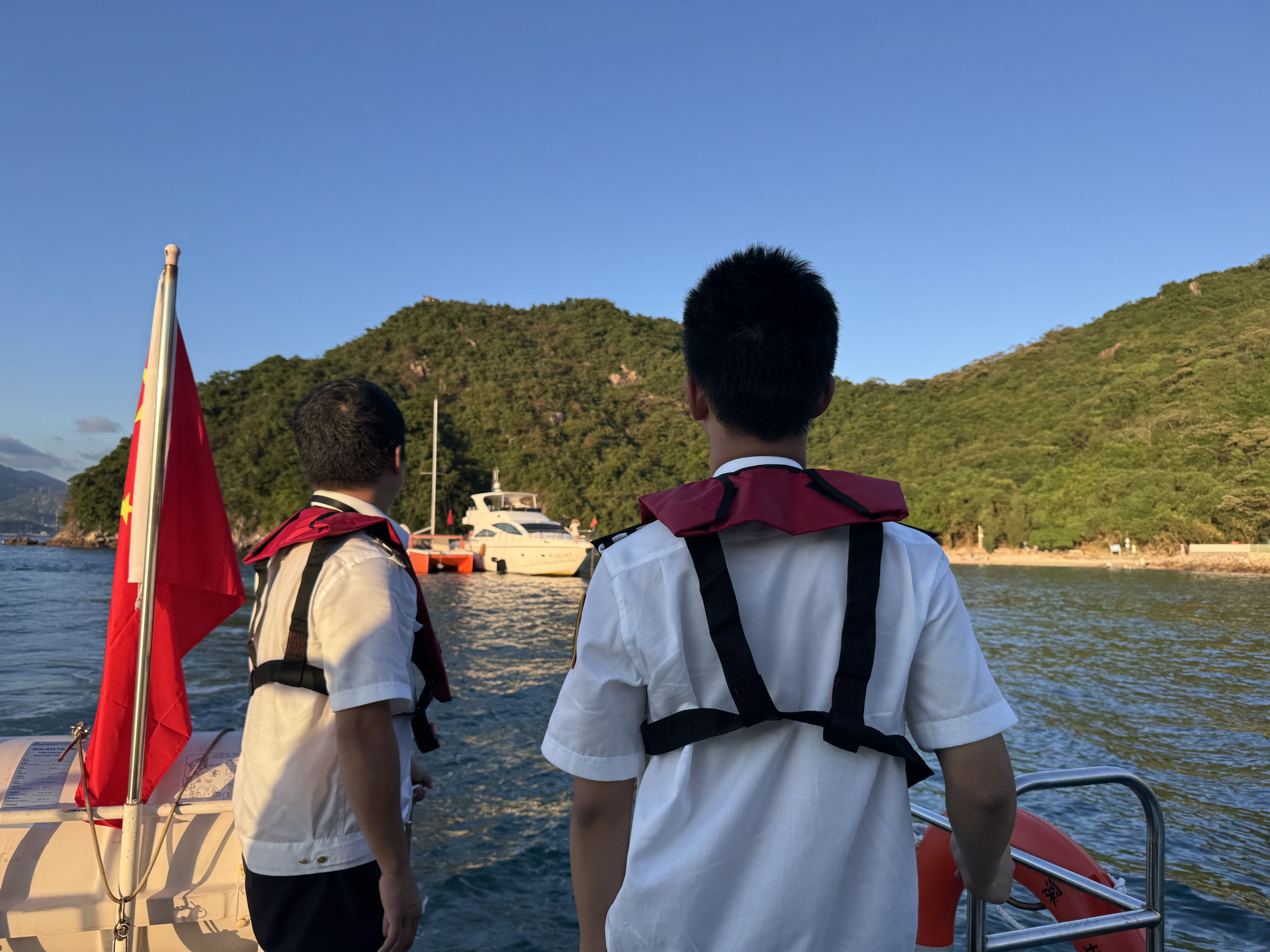 超6万游客海上安心游！大亚湾海事局双节值守交出平安答卷