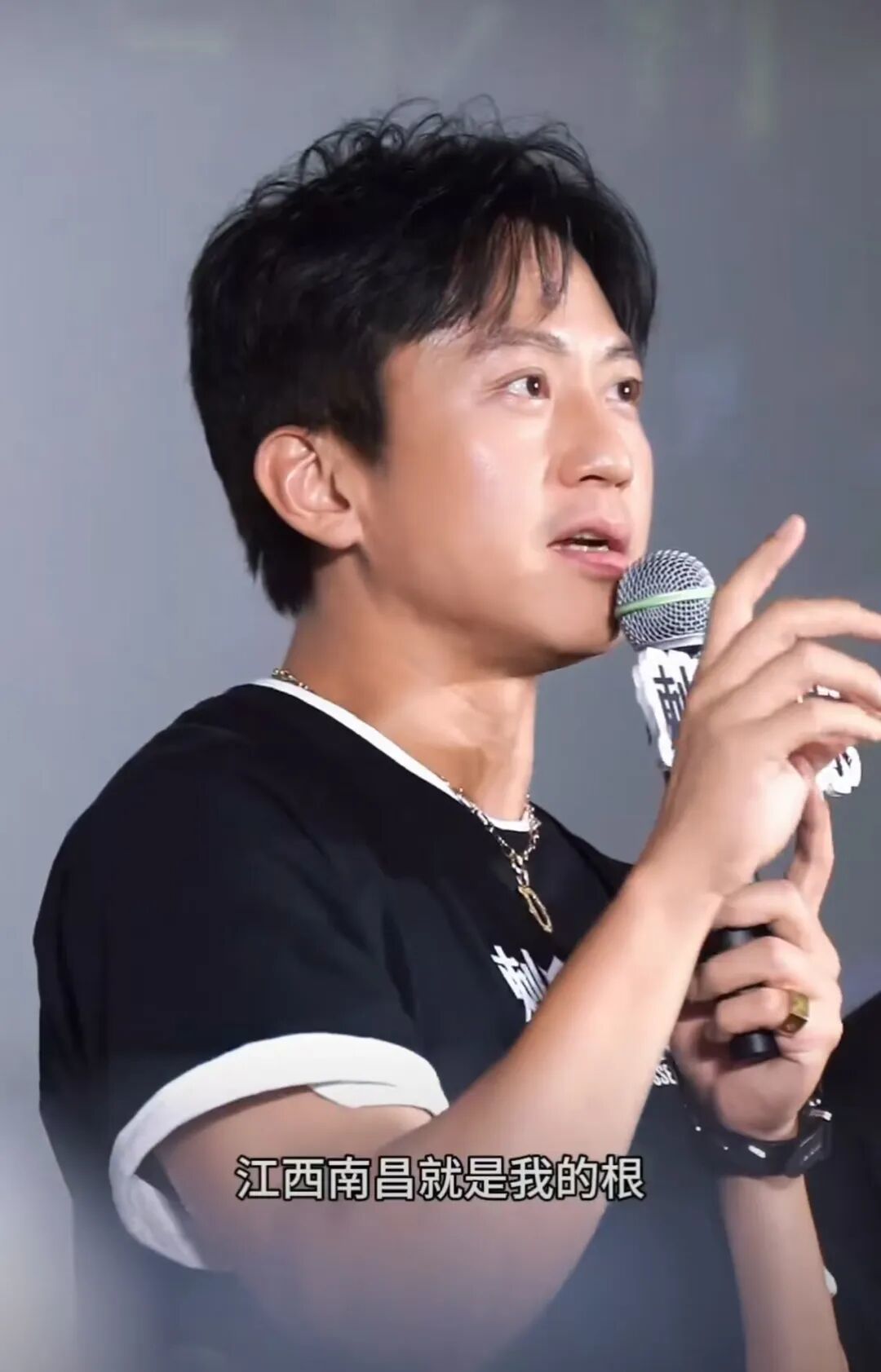 网友视频截图