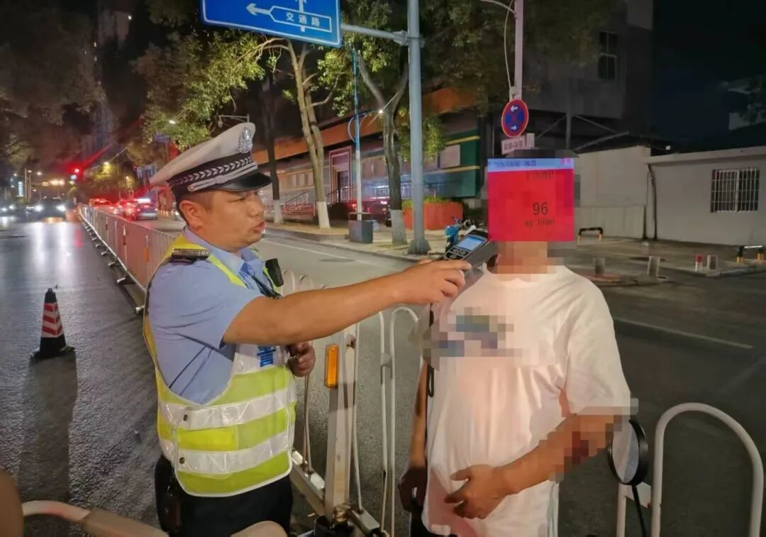 国庆期间江西严查酒驾醉驾、非法营运等 6起案例曝光