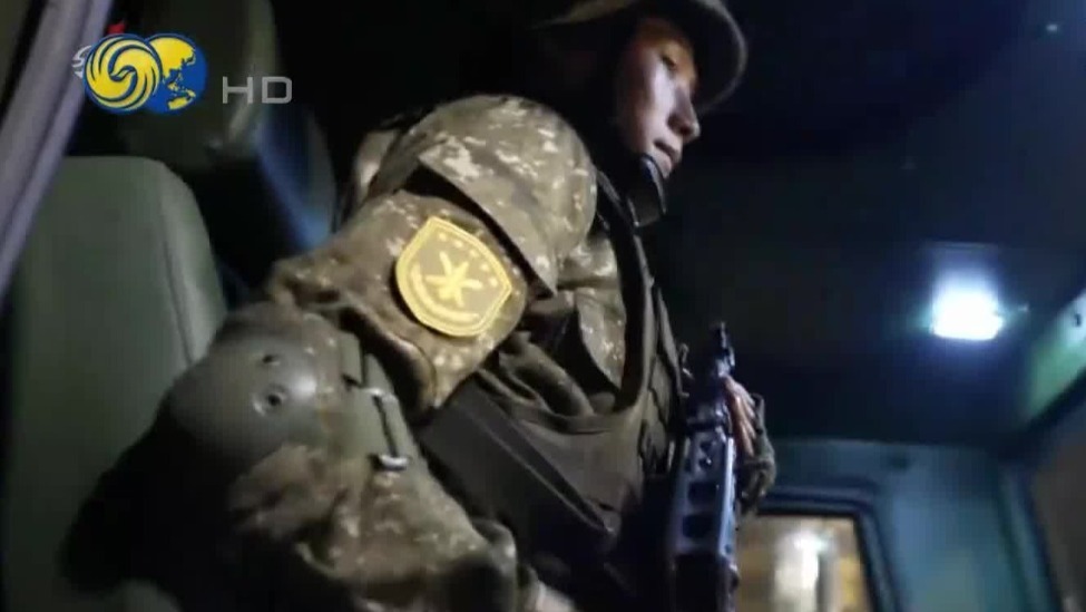 朝鲜阅兵首次加入士兵登车镜头