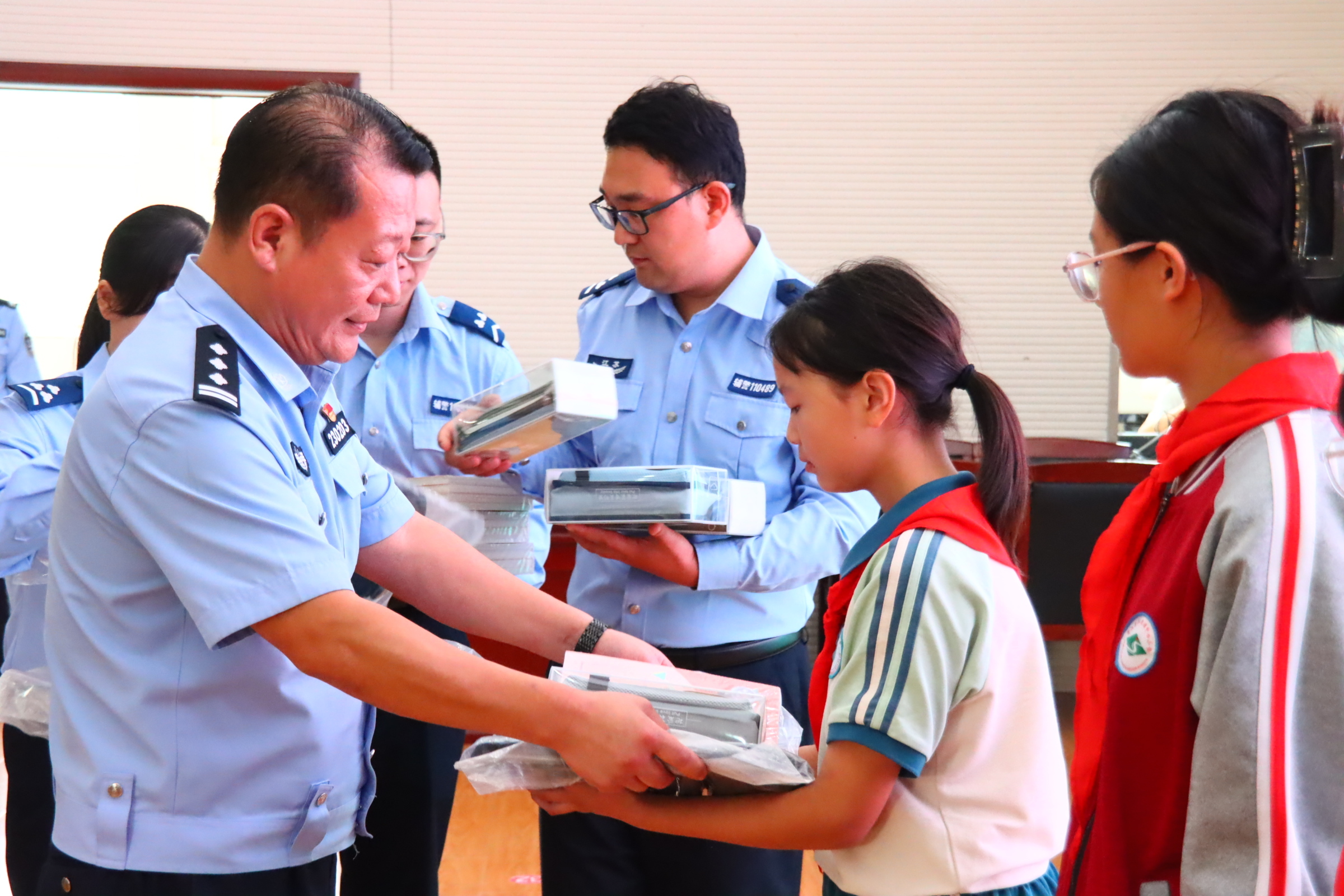 共筑校园安全防线！贾汪区交通安全演讲比赛成功举办