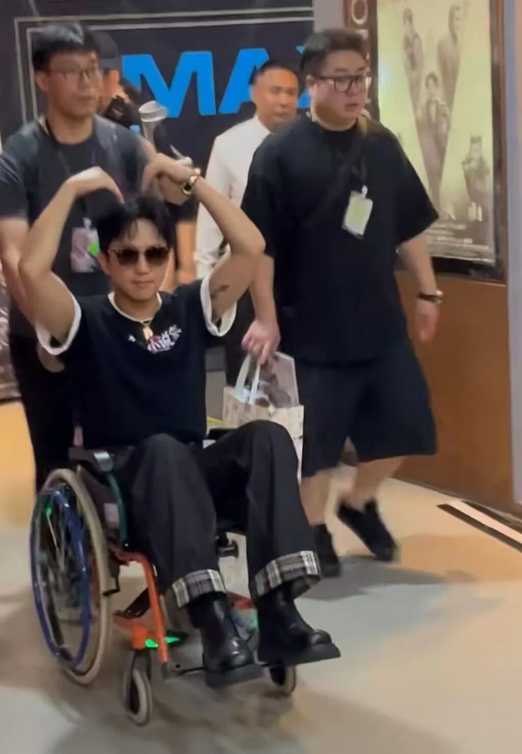 网友视频截图