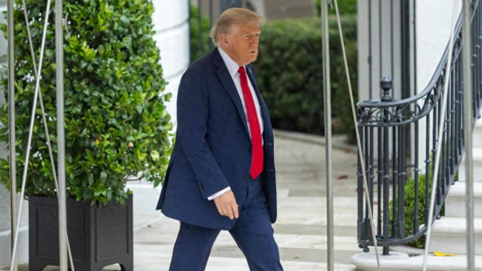 美军上将接连辞职，台名嘴：对特朗普不满意