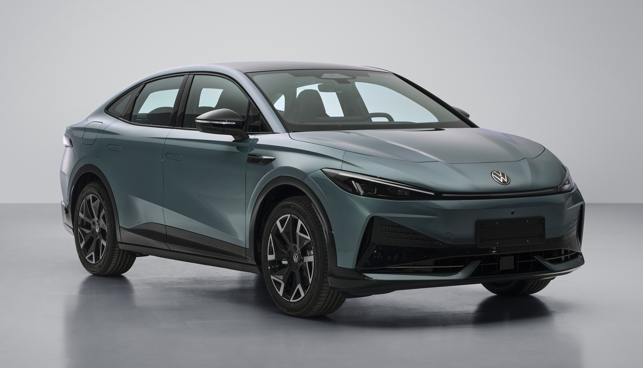 与众07工信部申报信息曝光，与众家族首款纯电轿车_与众近义词是什么成语