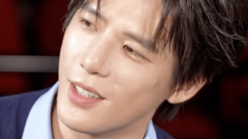 王安宇自曝初入行带播音腔！坦言曾为此下苦功调整，演技成长路不易