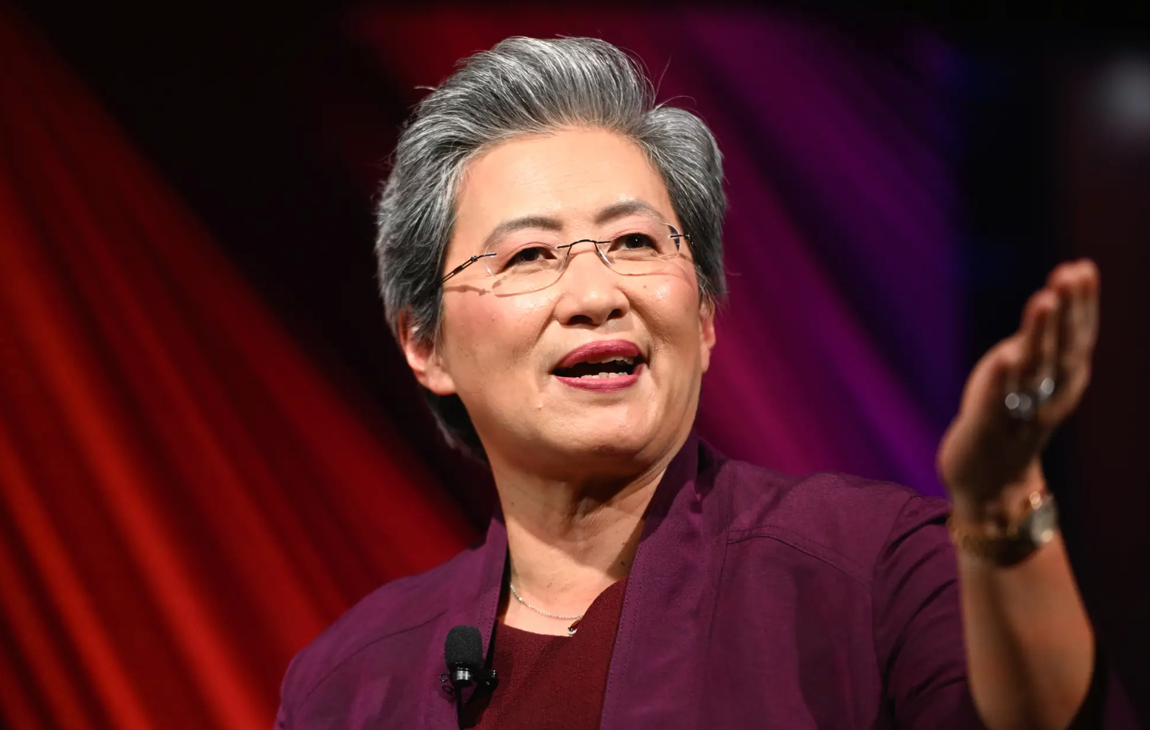 AMD股价狂飙70倍，CEO苏姿丰身家为何仅为黄仁勋的1%？_凤凰网