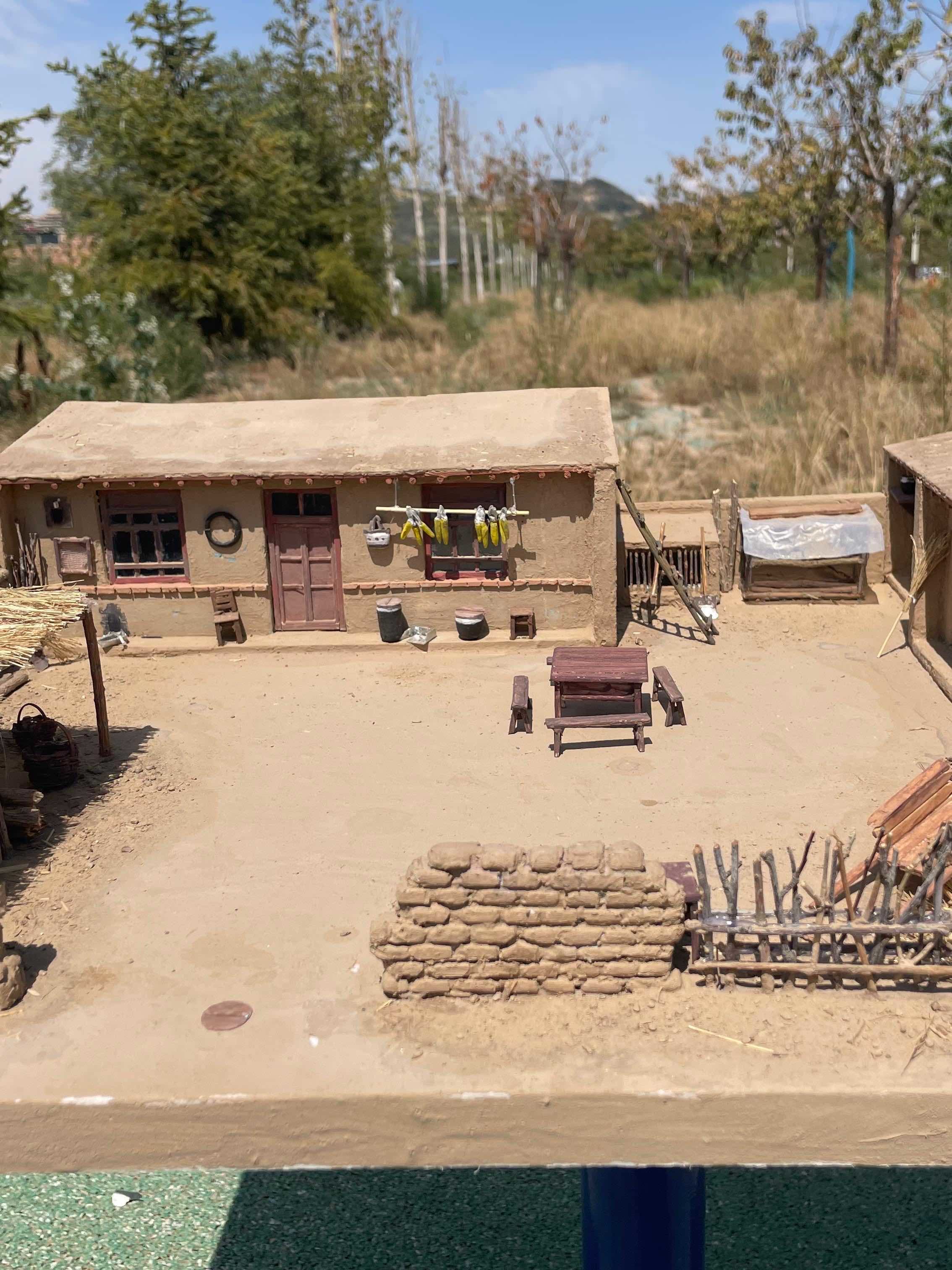 张兆义和他的作品《山海情》马德福家