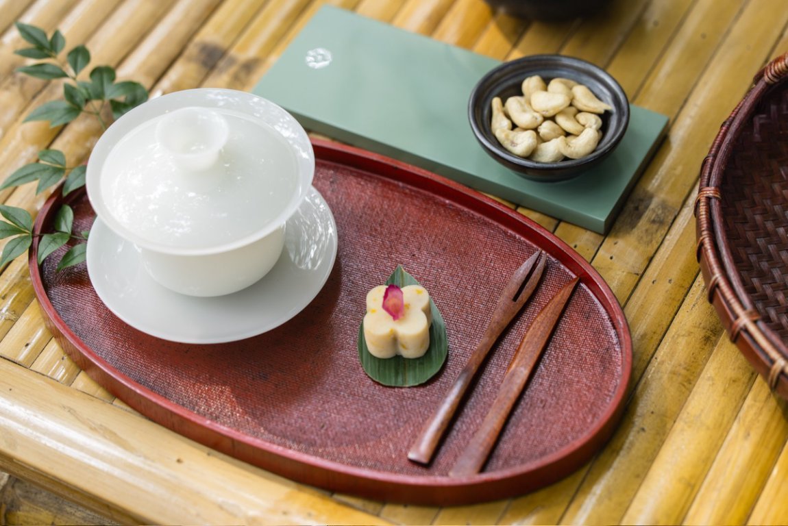 “成都，耍起”路易威登以阅读、香氛与美食庆祝新版《城市指南》成都特辑发布