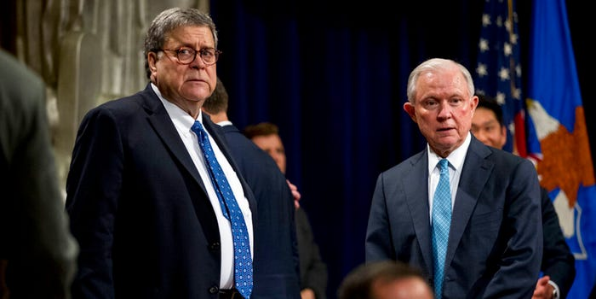 特朗普领着死忠粉,在“报复名单”上一一打勾