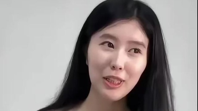 杨子女儿参加选秀节目，一张口就提黄圣依，这波尬蹭圣依可不惯着封面图