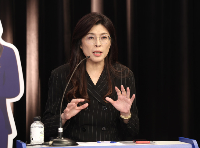 国民党新主席诞生,她是谁?为什么是她?