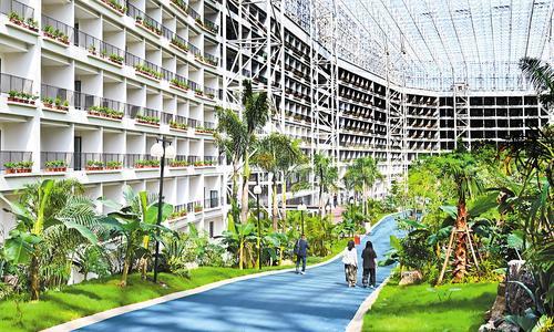 9月20日拍摄的石家庄西部长青森林康养城“小三亚”项目。本报记者 史晟全摄