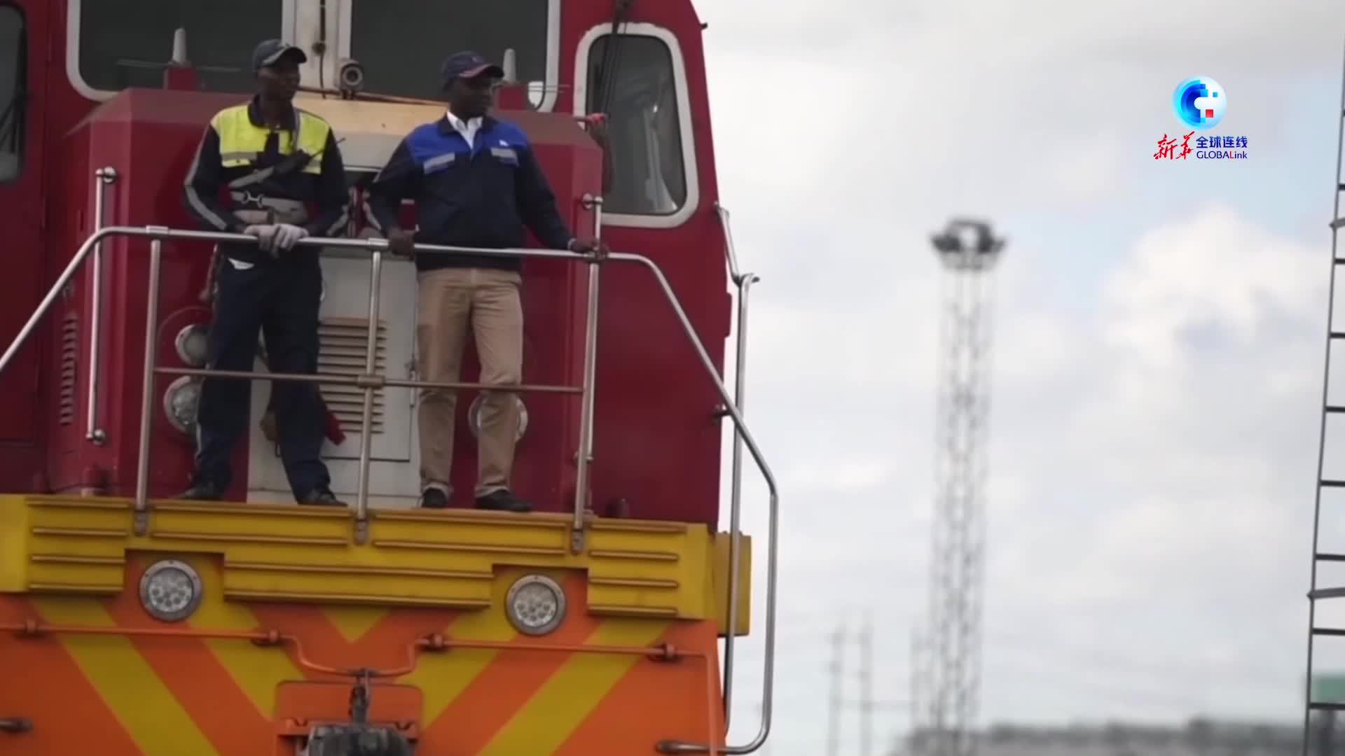 全球连线|蒙内铁路上的责任与使命——对话蒙内铁路女性工作者