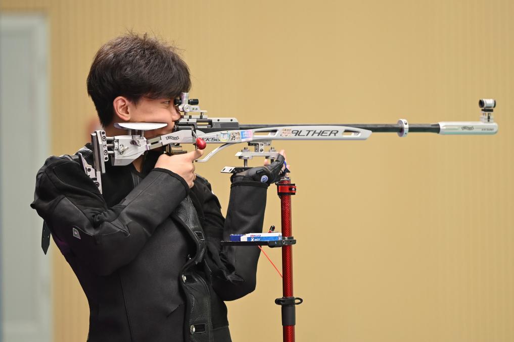 10月17日，陕西队选手刘宇坤在比赛中。新华社记者 丁磊 摄