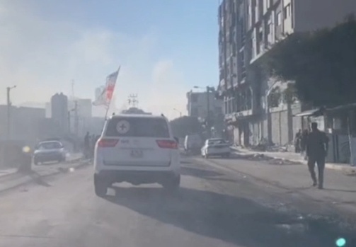 △紅十字國際委員會接收以方被扣押人員的車輛