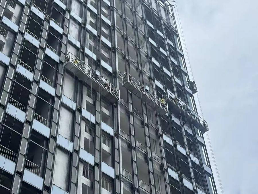 大源建筑承接的玻璃幕墙项目。