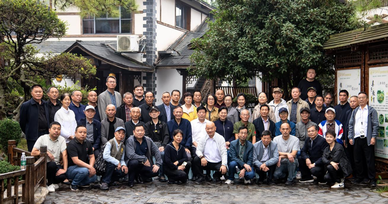 长沙隆重举行纪念抗日战争胜利八十周年暨彭静崖烈士牺牲八十八周年公祭活动