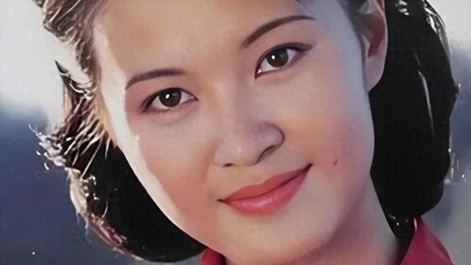 恋爱脑下场是真惨！从春晚主持人到养不起孩子的妇女，她咎由自取封面图