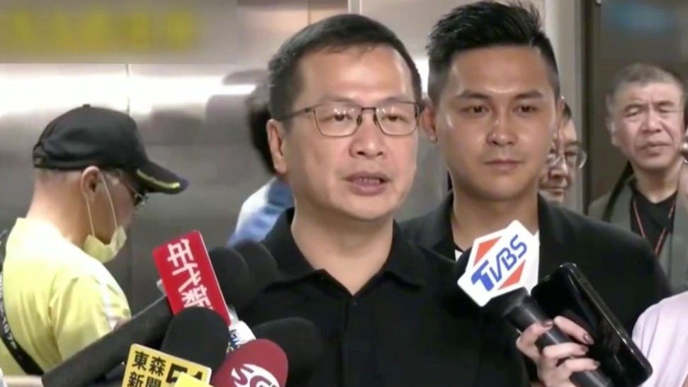 现身投票！罗智强：主席选举翻新国民党，组建战斗结构和绿营对决