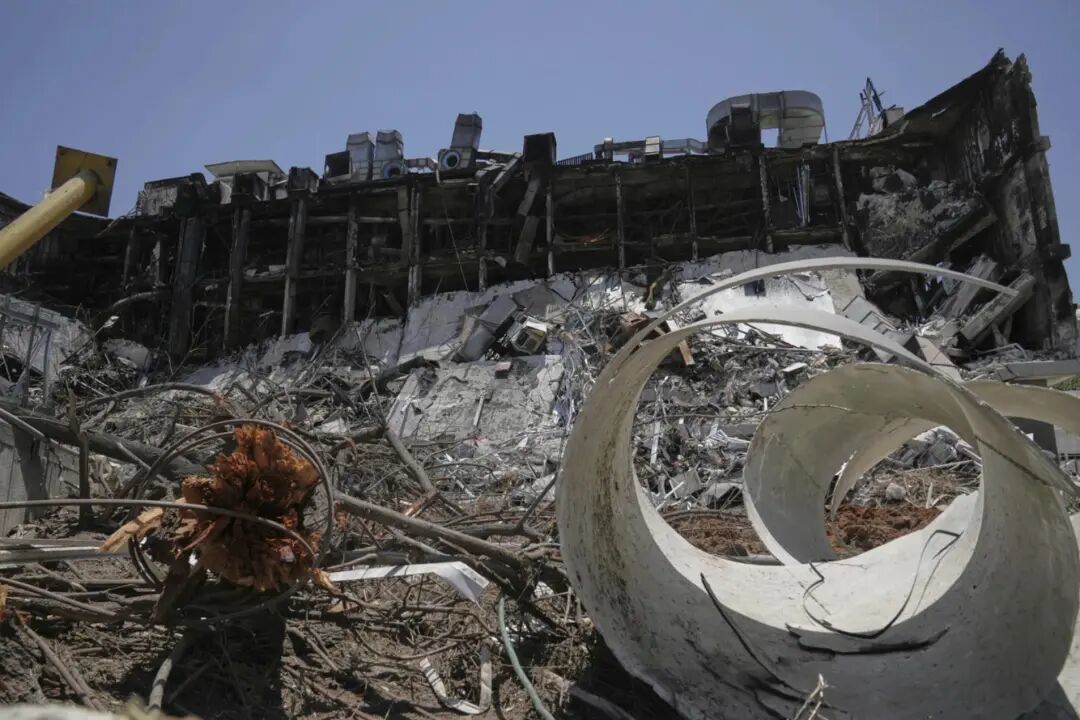 6月以伊冲突期间遭到伊朗导弹袭击的以色列魏茨曼研究所。(图源:美联社)