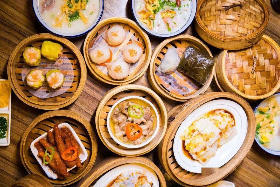 凤凰早报|俄美元首将在匈牙利会晤;商务部长王文涛会见苹果CEO