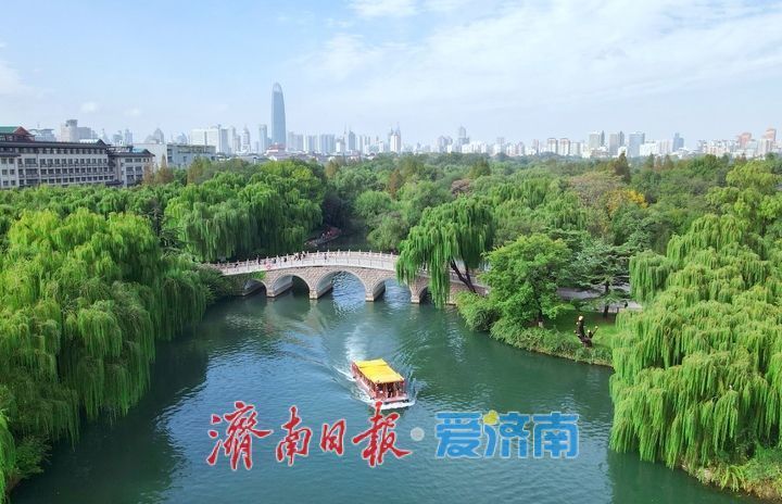 一年四季 泉在济南丨雨后初霁，济南绽放迷人“泉城蓝”