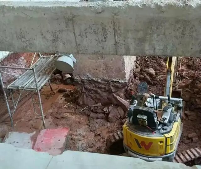 六安业主私挖300平地下室致32户开裂 住建局：已成立工作组