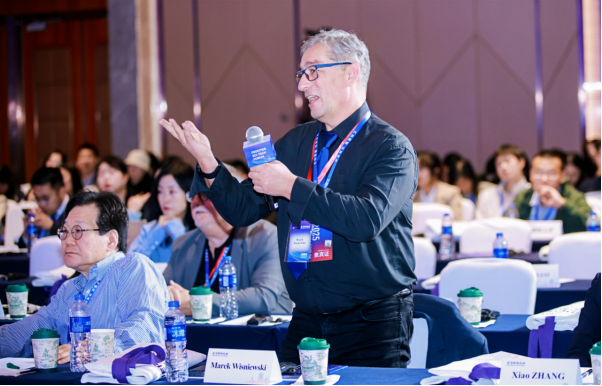 多领域专家齐聚“前沿科技论坛” 共话人才创新发展