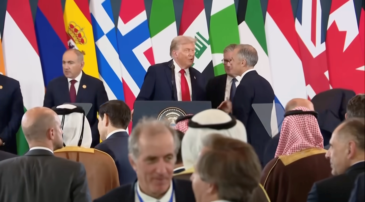 卡尼纠正特朗普将自己“升级为总统”，特朗普：至少我没叫你州长