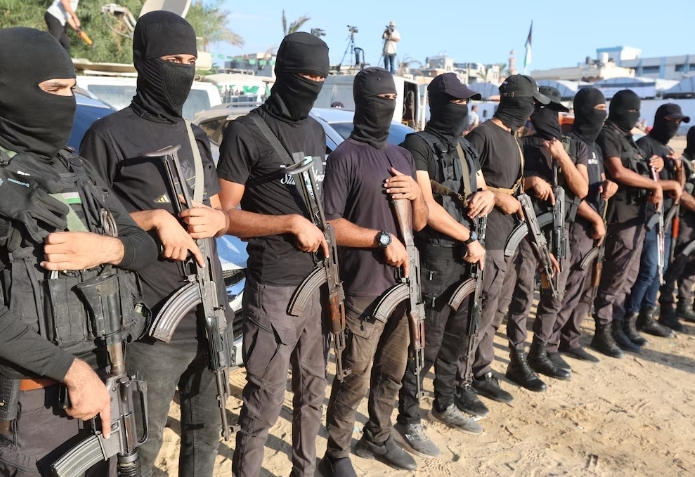 特朗普:如果哈马斯继续在加沙杀人,我们只能进去把他们杀了